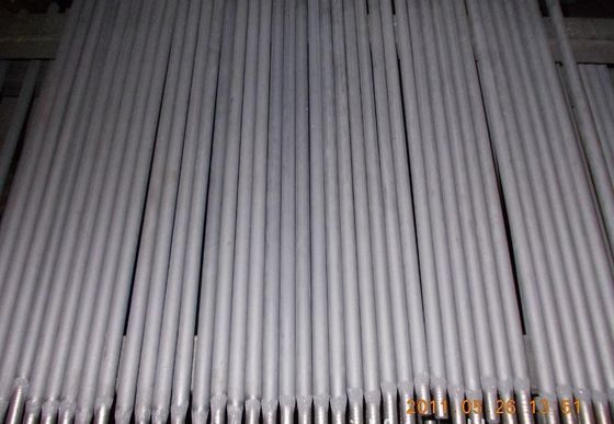 La cubierta caliente del llenador de los pasos acoda el electrodo revestido AWS A-5.5 E 8010 de la celulosa proveedor