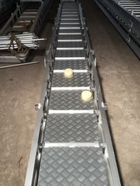 Escalera de embarque de aluminio para fácil manejo y seguridad proveedor