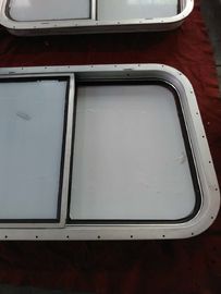 Empernado/soldó con autógena Rectanglar Windows marino/ventana marina de la aleación de aluminio de las naves proveedor