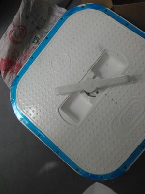 Abrir rápidamente el alcantarillado de aluminio anodizado con bisagra y la cubierta del alcantarillado para emergencias proveedor